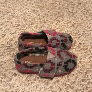 Toddler size Toms